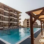Hotel apartamentowy Macon Wellness &