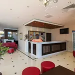 Hotel apartamentowy Macon Wellness & 3*