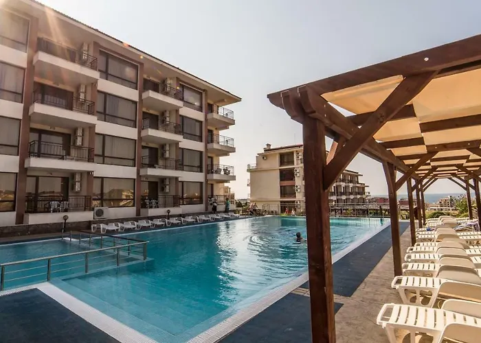 Апарт-отель Macon Wellness &