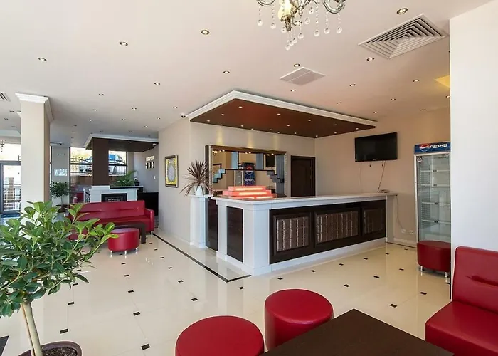 Апарт-отель Macon Wellness & 3*