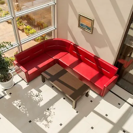 Macon Wellness & Aparthotel