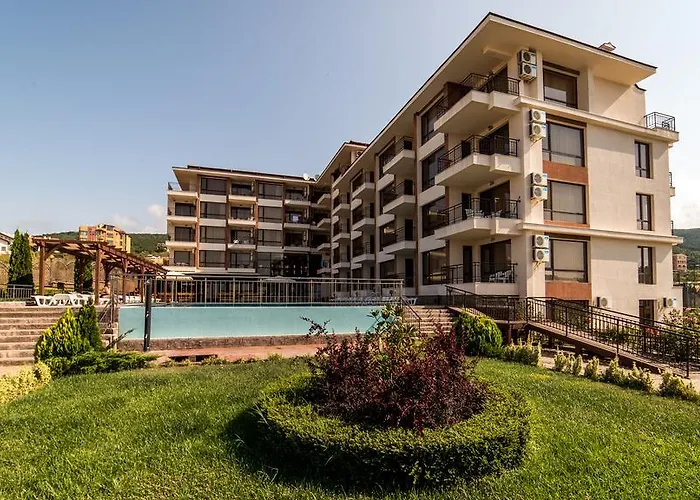 Appart hôtel Macon Wellness & 3*